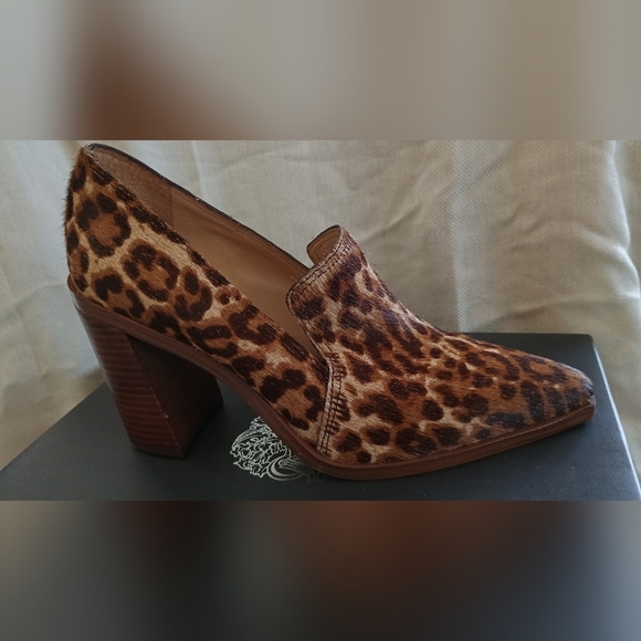 Vince Camuto Leopard Print Calf Hair Women's Loafers - Picture 2 of 9